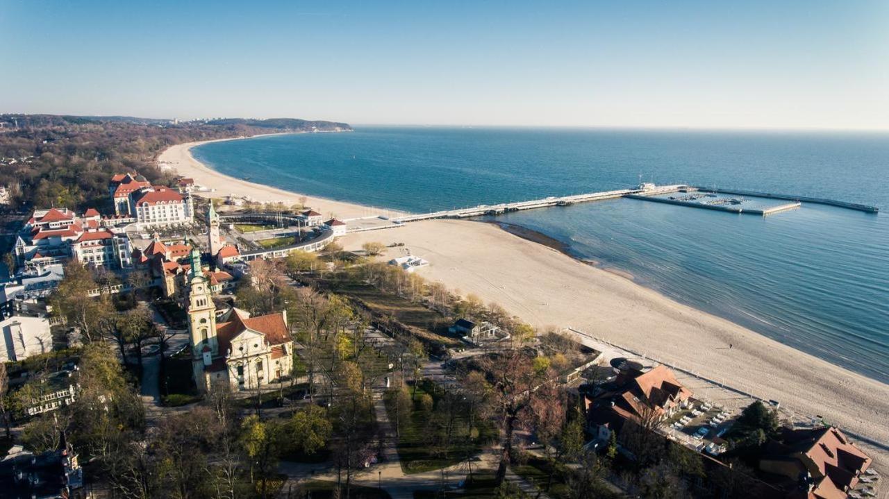 Dom Artysty Apartamento Sopot Exterior foto
